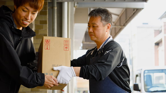 イメージ：仲間同士で高め合う