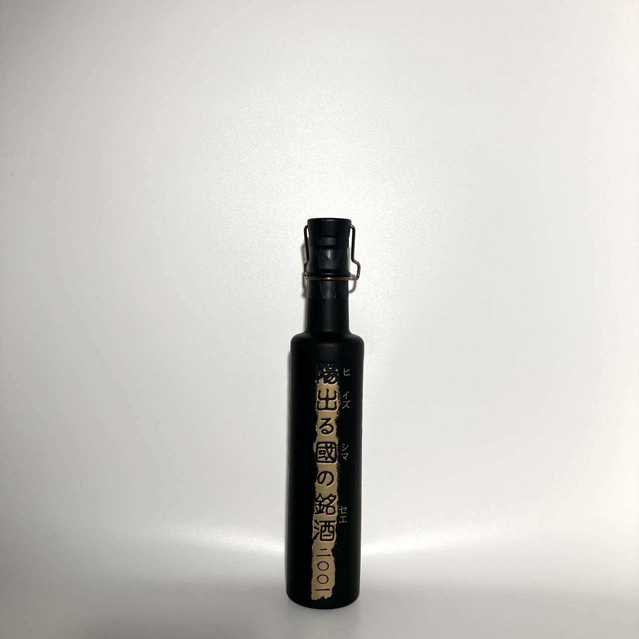 画像：朝日酒造 陽出る國の銘酒2001 360ml(箱入