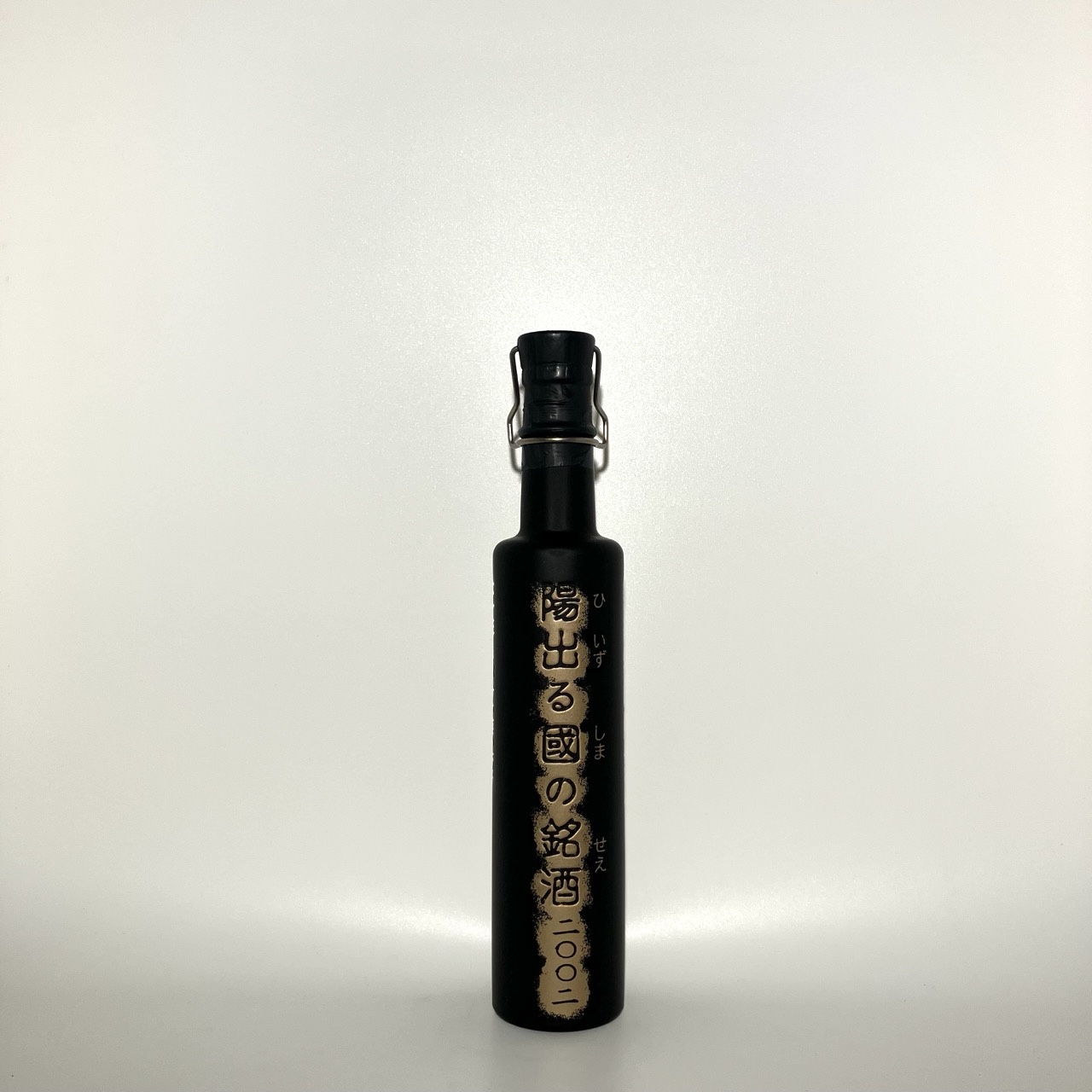 画像：朝日酒造 陽出る國の銘酒2002 360ml(箱入)